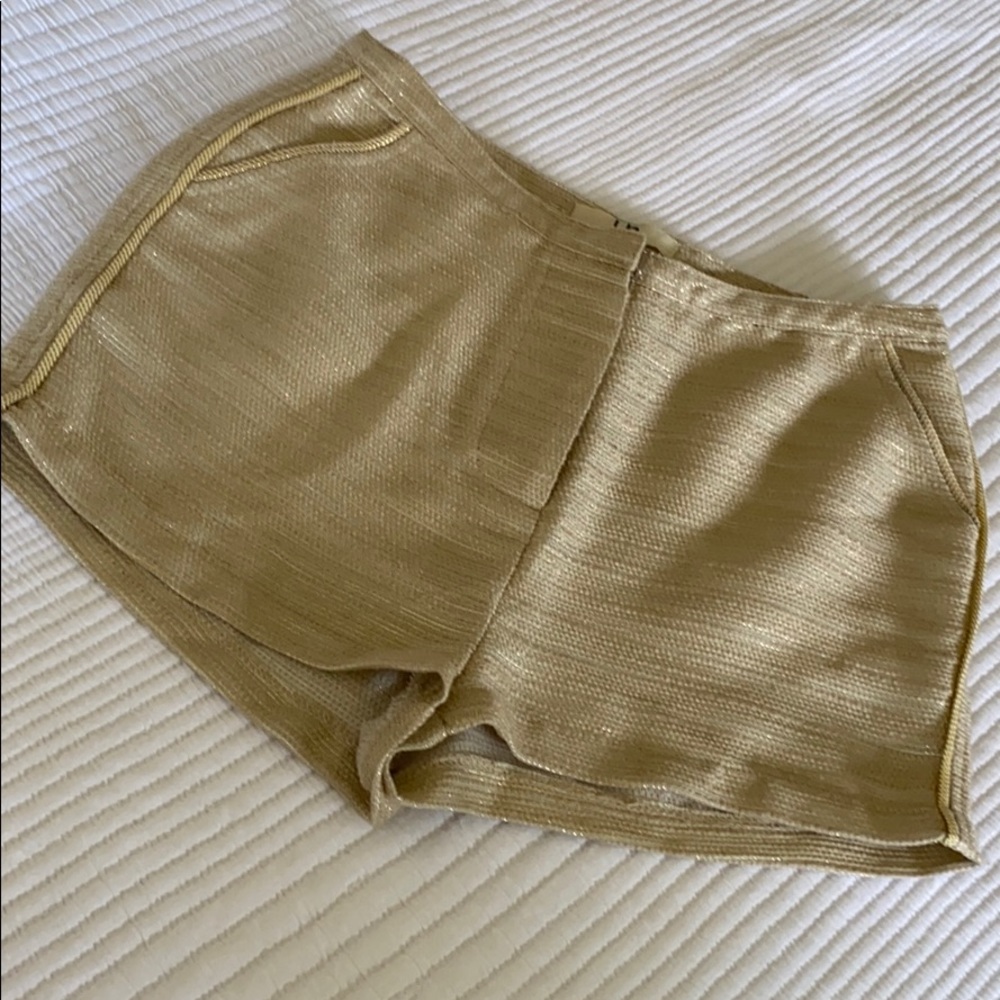 Ya beige high waist shorts